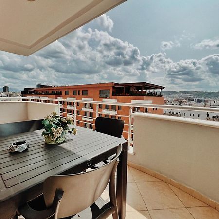 Cozy Rooftop Apartment - Your Home, Away From Home! Tirana Kültér fotó